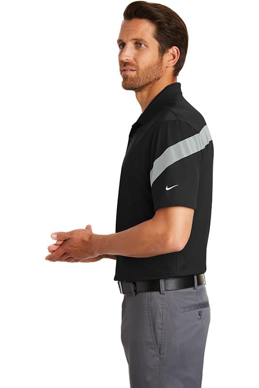 Nike Dri-FIT Commander Polo. 881657 Nike Dri-FIT Commander Polo. 881657