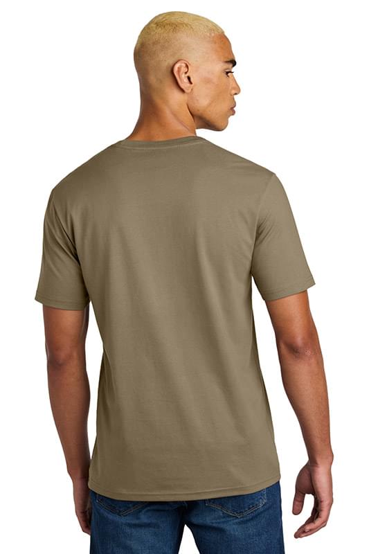 District &#174;  Perfect Weight &#174;  Icon Tee DT106