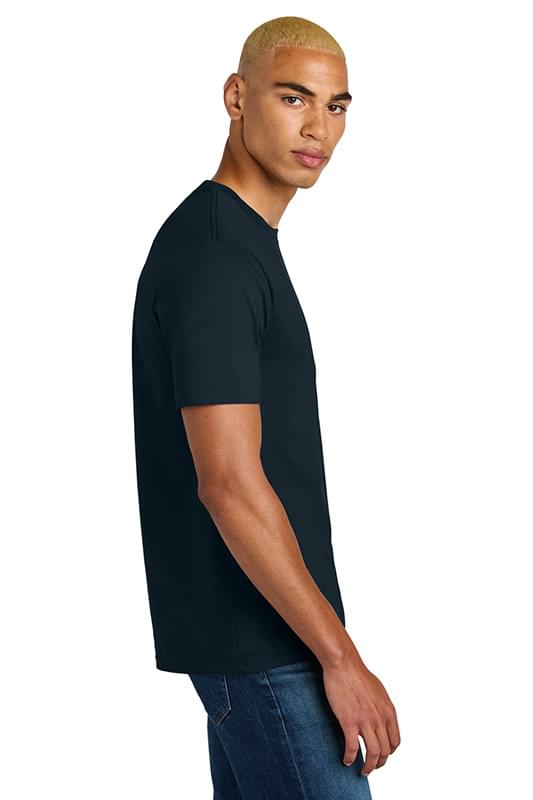 District &#174;  Perfect Weight &#174;  Icon Tee DT106