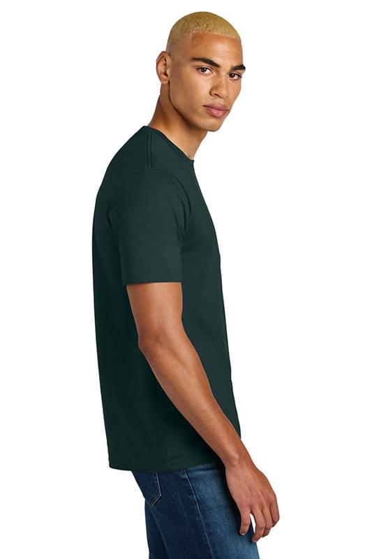 District &#174;  Perfect Weight &#174;  Icon Tee DT106