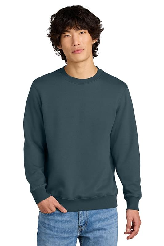 District &#174;  Perfect Weight &#174;  Fleece Crew DT1106