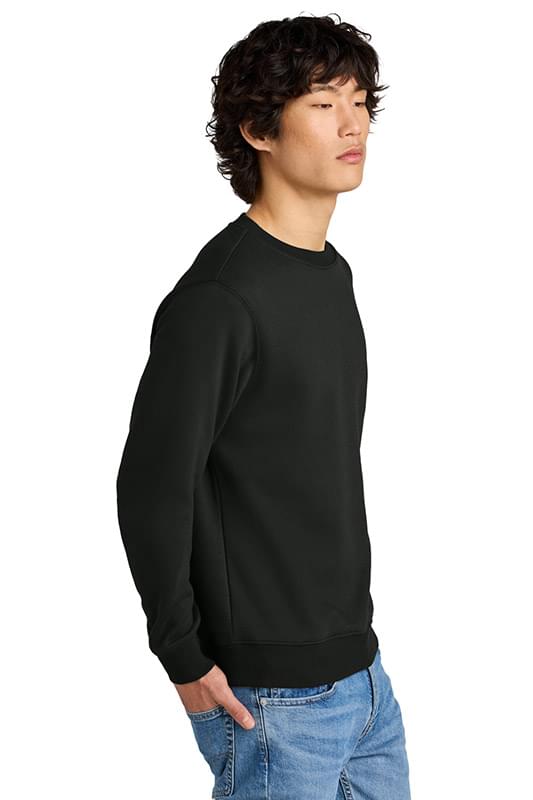 District &#174;  Perfect Weight &#174;  Fleece Crew DT1106