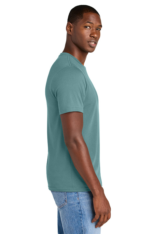 District ®  Perfect Weight ®  CVC Tee DT184