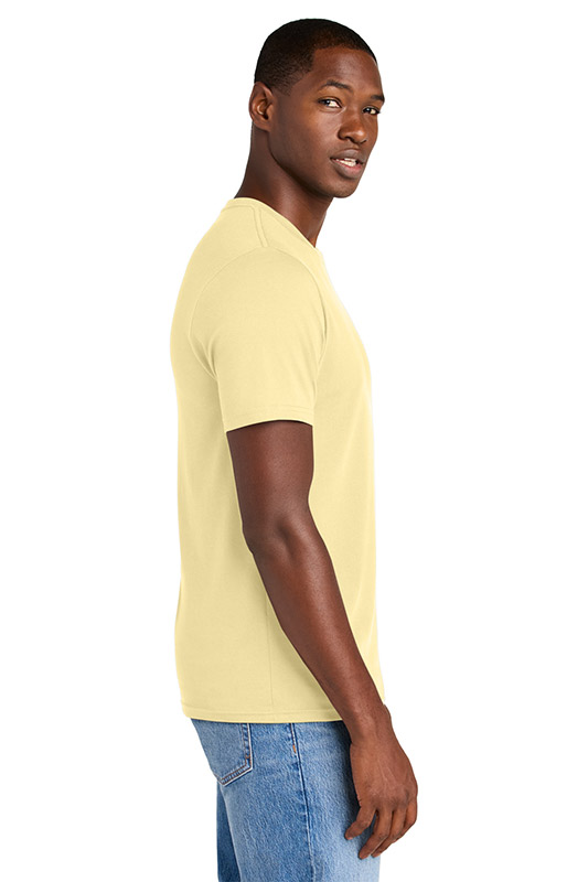 District ®  Perfect Weight ®  CVC Tee DT184