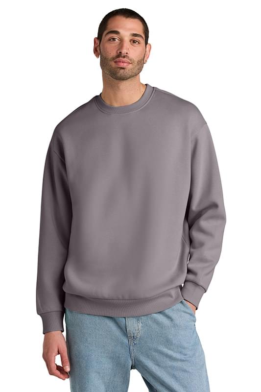 District ® V.I.T. ™ Heavyweight Fleece Crew DT6154