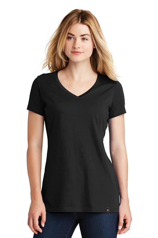 New Era  &#174;  Ladies Heritage Blend V-Neck Tee. LNEA101