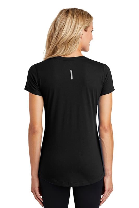 OGIO ® ENDURANCE Ladies Peak V-Neck Tee. LOE337 OGIO ® ENDURANCE Ladies Peak V-Neck Tee. LOE337
